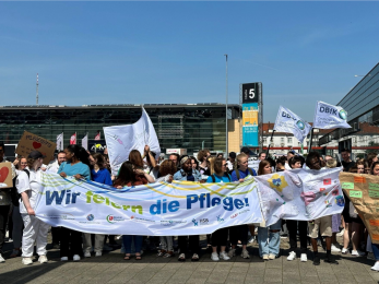 Anlässlich des Tags der Pflegenden wird in Bremen wieder gefeiert